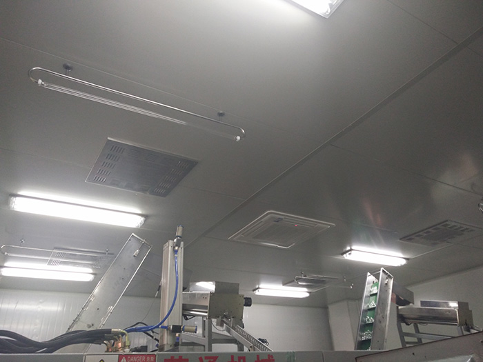 吉拓機(jī)械走向世界無菌凈化生產(chǎn)線吹瓶機(jī)